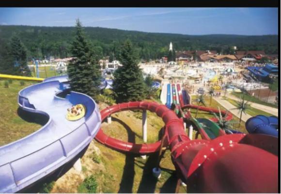 Aquatopia Waterpark-Pool-Tennis-Paintball- Zipline 127 Tannersville Exterior photo